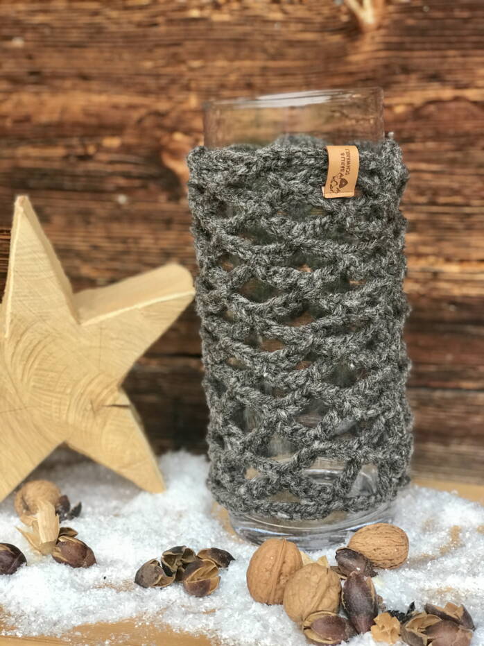 umsttickte Glasobjekte, Schweizer Wolle