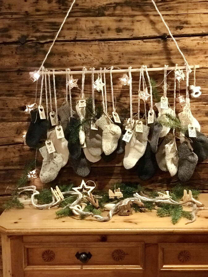 handgestrickter Advemtskalender handgestrickter Advemtskalender