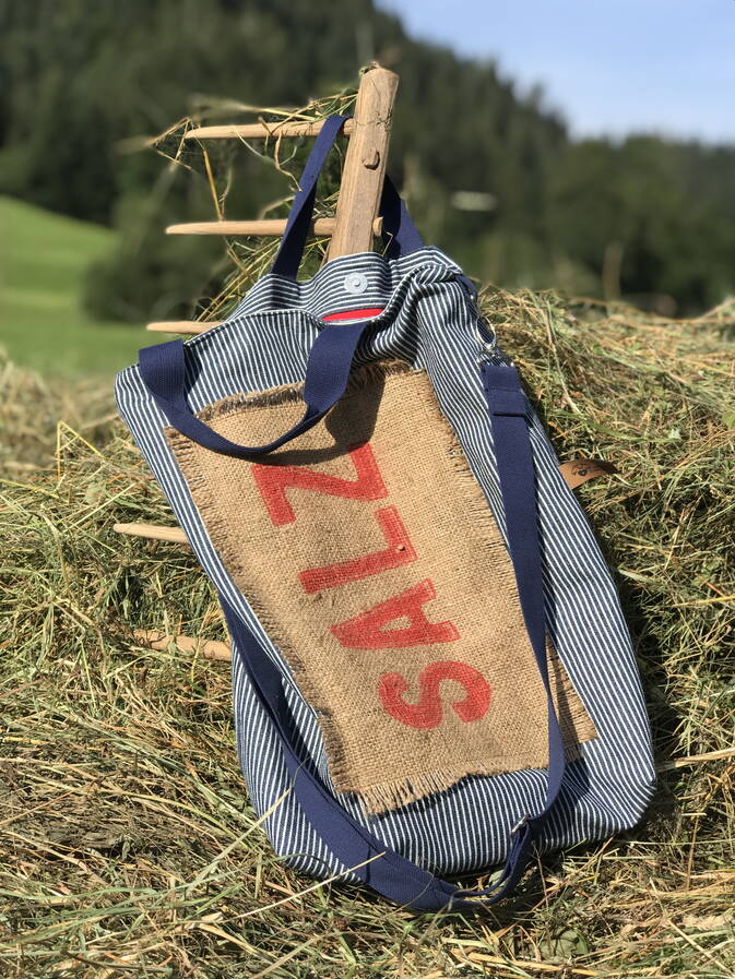 Upcycling SALZ Shopper blau-weiss Upcycling SALZ Shopper blau-weiss