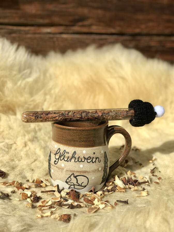 Set Glühweinbecher "Füchsli" + Glühweingewürz mit Pudelmütze Set Glühweinbecher "Füchsli" + Glühweingewürz mit Pudelmütze