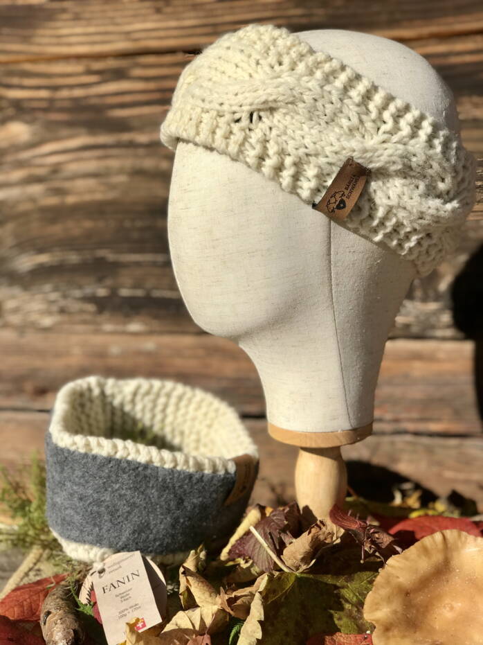 handgestrickte Stirnbänder aus Schweizer Wolle mit Bio Merino Fleece handgestrickte Stirnbänder aus Schweizer Wolle mit Bio Merino Fleece
