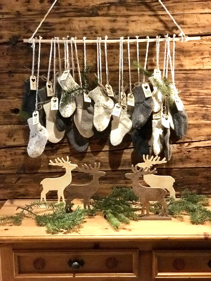 handgestrickter Advemtskalender handgestrickter Advemtskalender