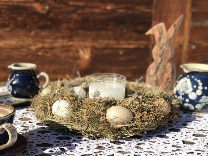 Osterkranz mit Duftkerze Osterkranz mit Duftkerze